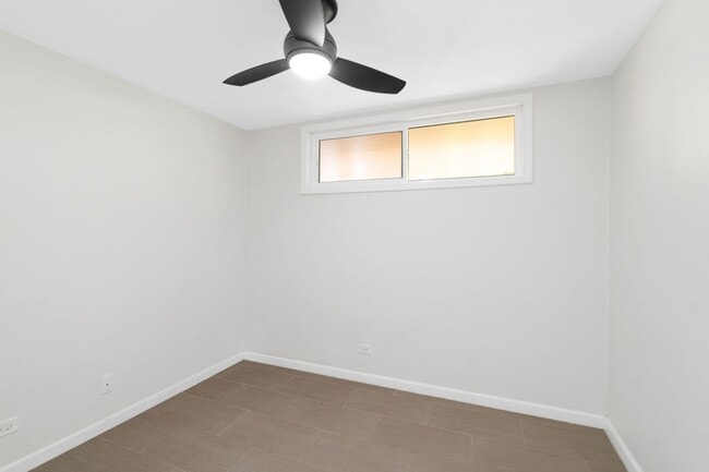 Building Photo - Experience Island Living at Its Finest in ...