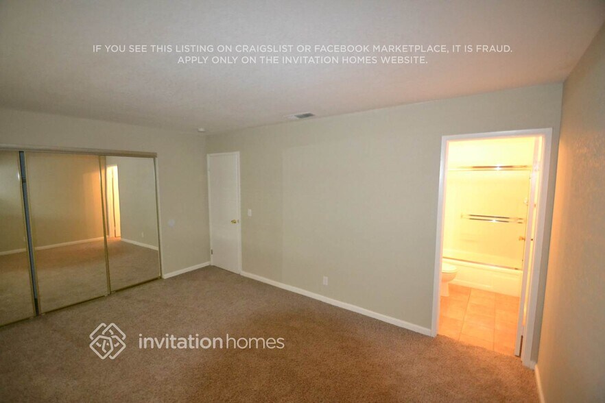 Building Photo - 1542 Claremont Dr
