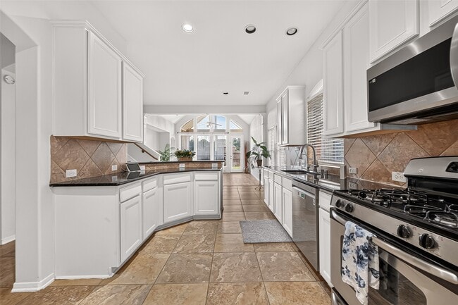 Building Photo - 26710 Bellwood Pines Dr