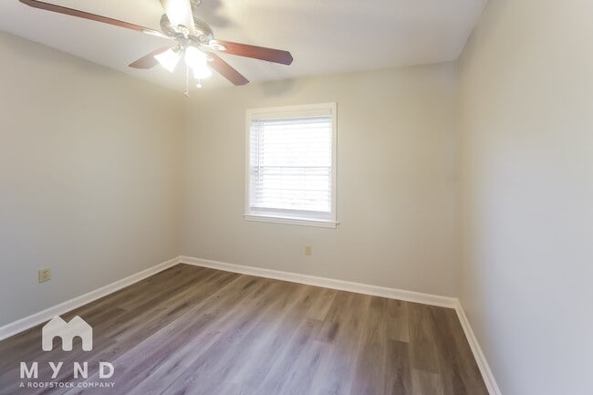 Building Photo - 7401 Briarwood Cove