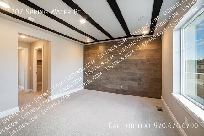 Building Photo - 1707 Spring Water Pt