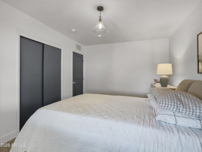 Building Photo - 1314 W Elm St