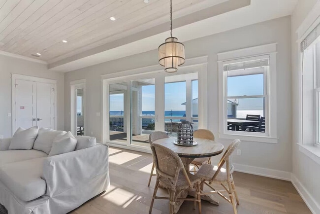 Building Photo - 107 Benicia Pl