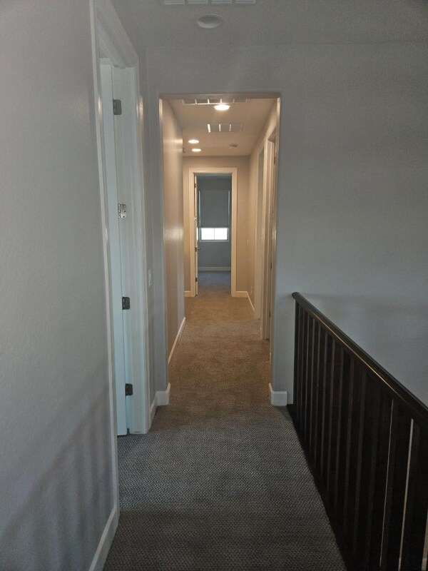 Building Photo - 4362 S Gardenia Dr