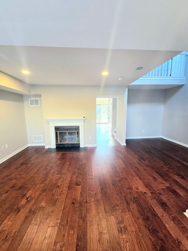 Building Photo - 11 Ingham Way