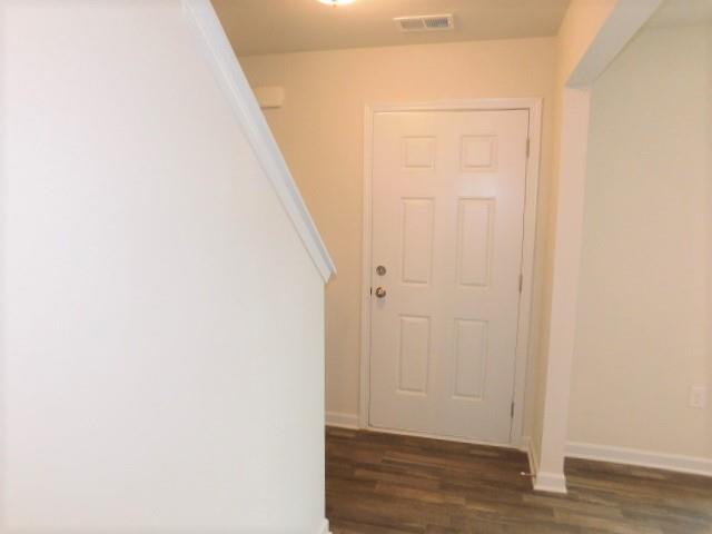 Building Photo - 522 Amelia Ct