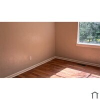 Building Photo - 5731 Court M