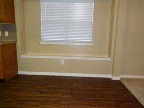 Building Photo - 32007 Annice Ln