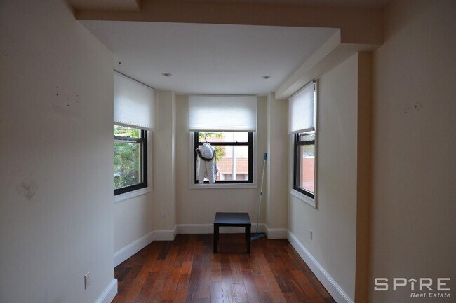 Building Photo - 46 New York Ave