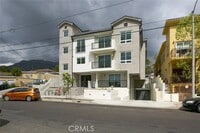 Building Photo - 10218 Fernglen Ave
