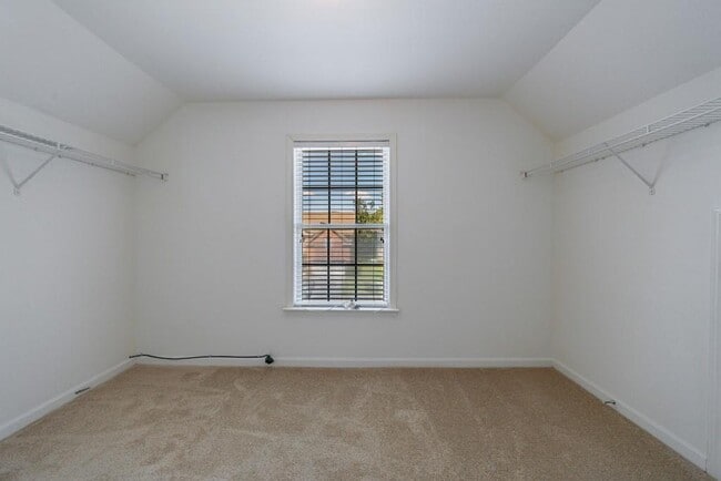 Building Photo - 279 Collins View Ct