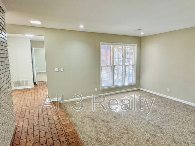 Building Photo - 3531 Edgefield Rd