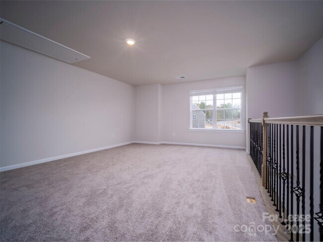 Building Photo - 1603 Swallow Tail Dr