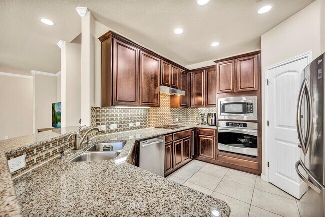 Building Photo - 7320 Bandera Ranch Trail