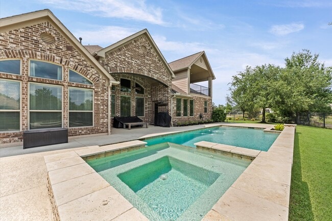 Building Photo - 10 Cayuga Pond Ct