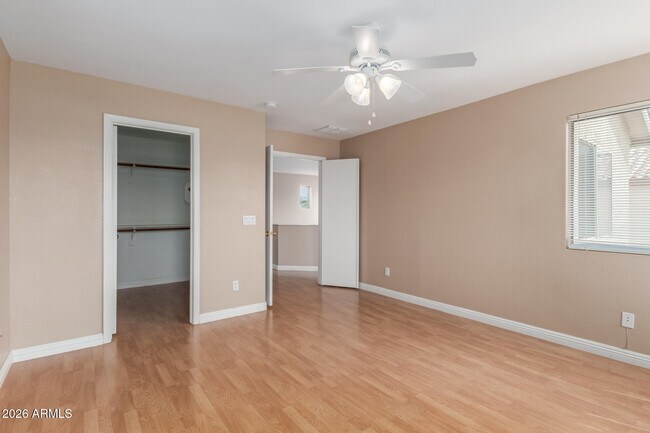 Building Photo - 13391 W Crocus Dr