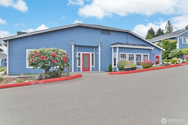 Building Photo - 16817 Larch Way