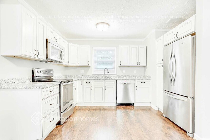 Building Photo - 3772 Villa Ct