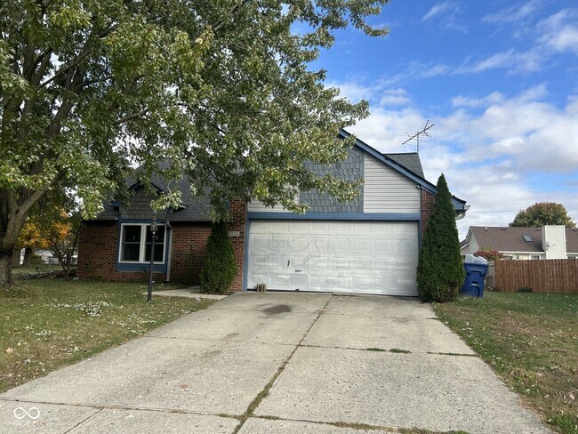Primary Photo - 12725 Slippery Rock Rd