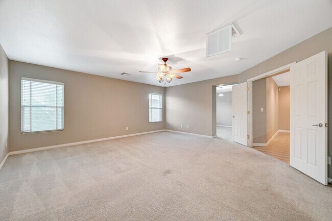 Building Photo - 1st MONTH FREE! Lone Mountain Heights Luxu...