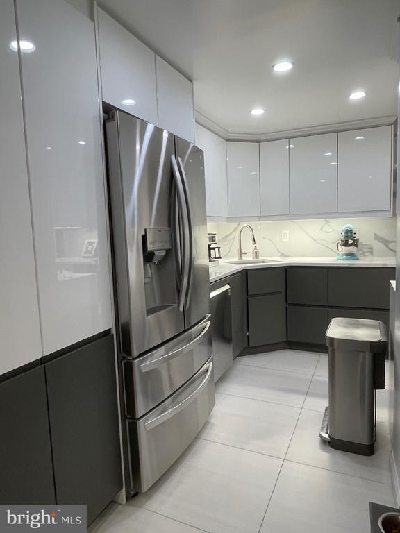 Building Photo - 519 G St SW