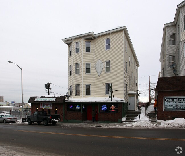 267275 Grafton St 267275 Grafton St Worcester MA 01604 Apartment Finder