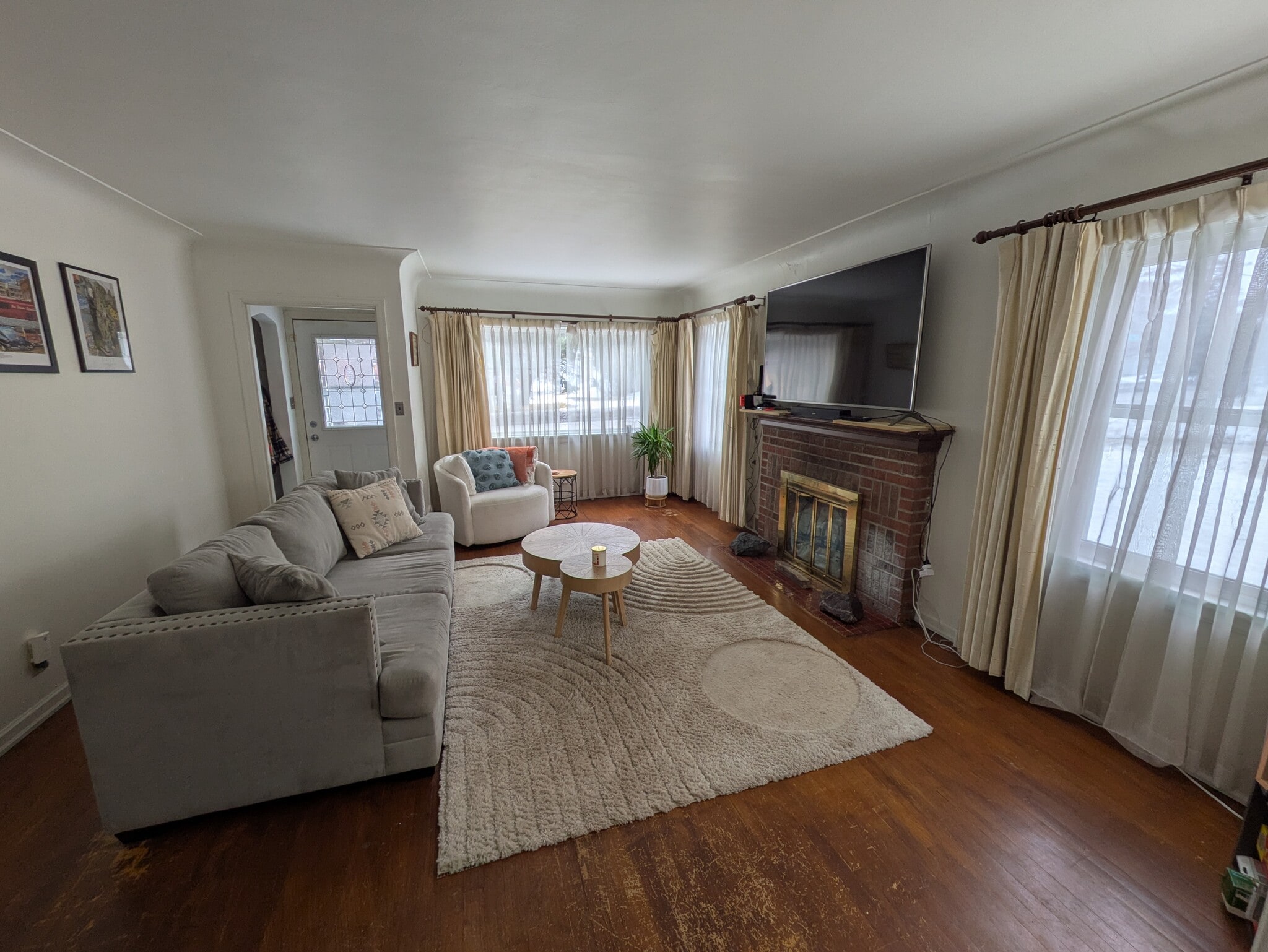 Building Photo - 125 W Saint Marie St