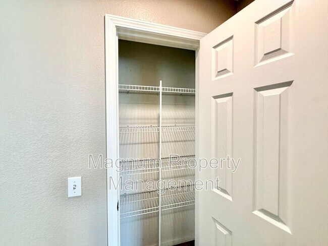 Building Photo - 36367 Sicily Ln