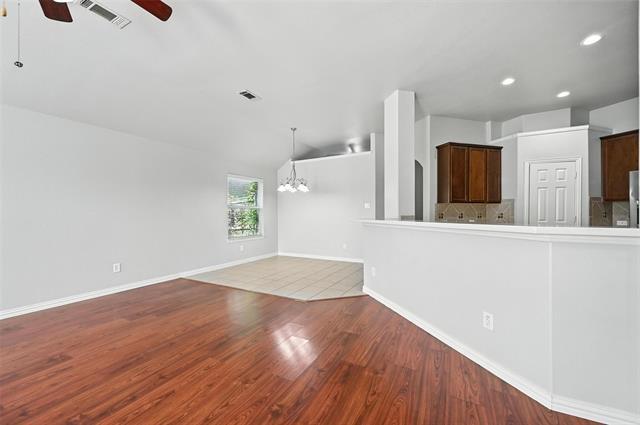 Building Photo - 9209 Friendswood Dr