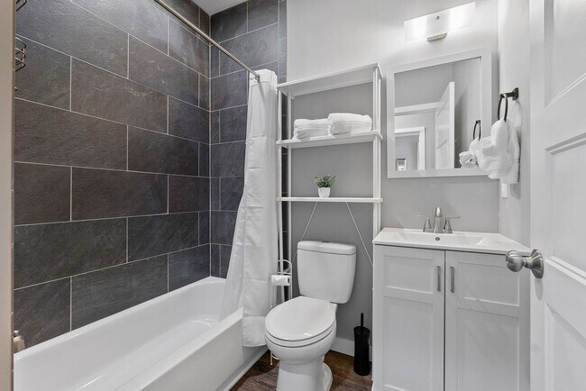 Building Photo - 52 Florida Ave