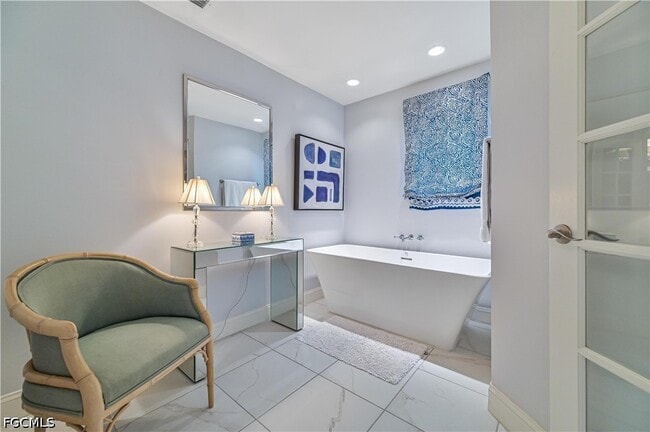 Building Photo - 28503 La Pluma Way