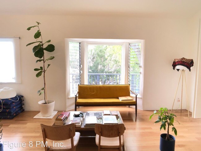 Building Photo - 2 br, 1 bath Apartment - 1947 Hyperion Ave