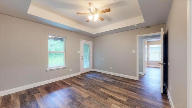 Building Photo - 428 N Cherokee Shores Dr