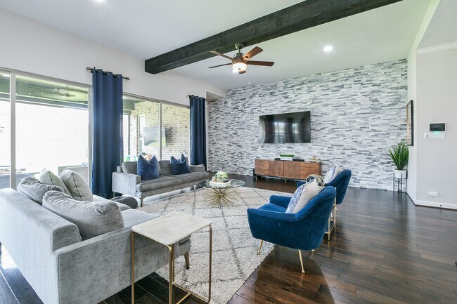 Building Photo - 10215 Palmour Pass