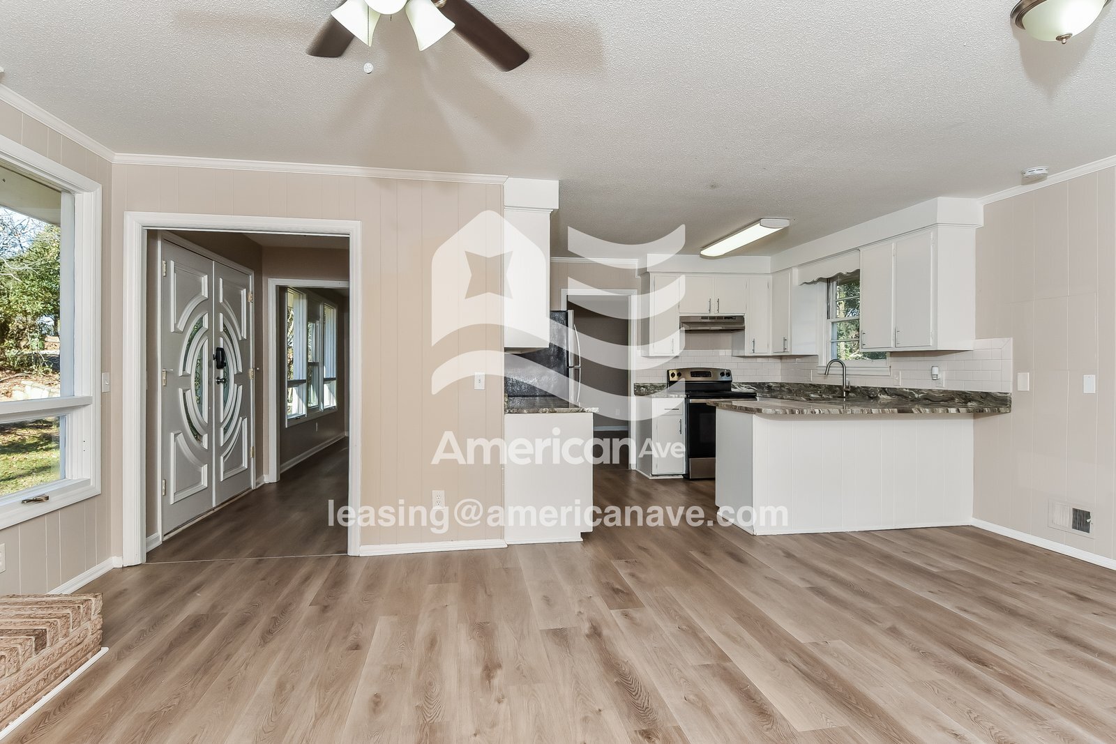 Building Photo - 4016 Williamsburg Dr