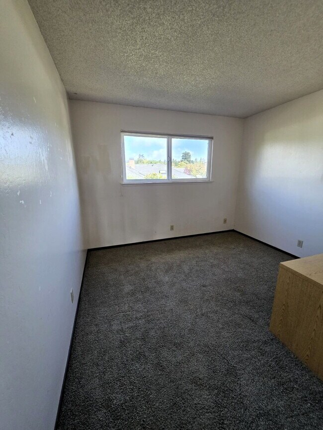 Building Photo - Beautiful Westside Santa Cruz Home Near UCSC