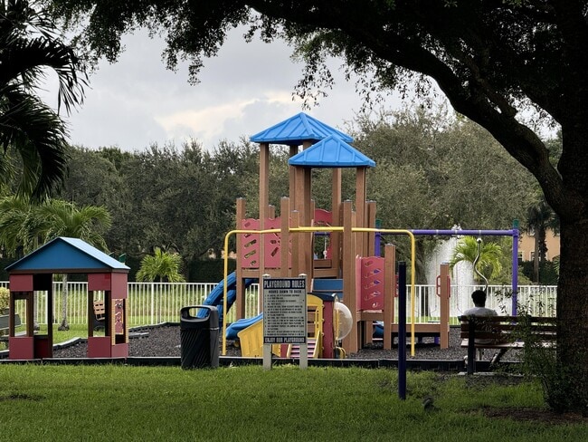 Building Photo - 5413 Rivermill Ln