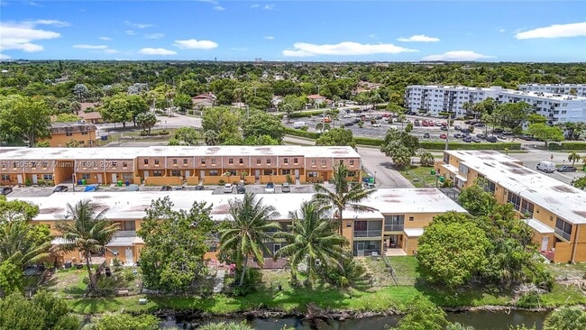 Building Photo - 2686 NW 60th Way