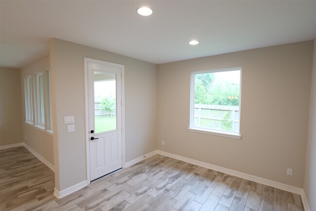 Building Photo - 25907 Rose Frost Ct