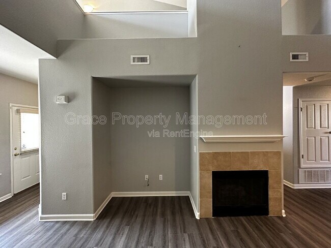 Building Photo - 5800 N Tower Dr