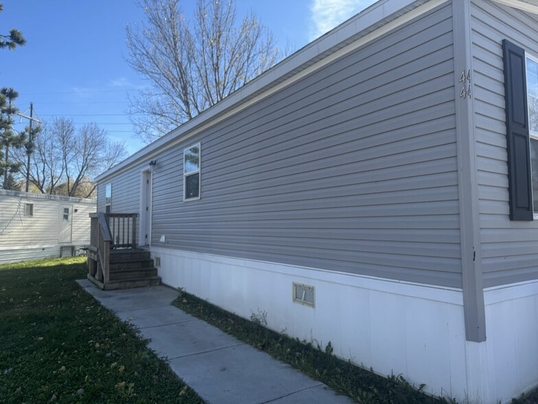 Building Photo - 44 Claremont St