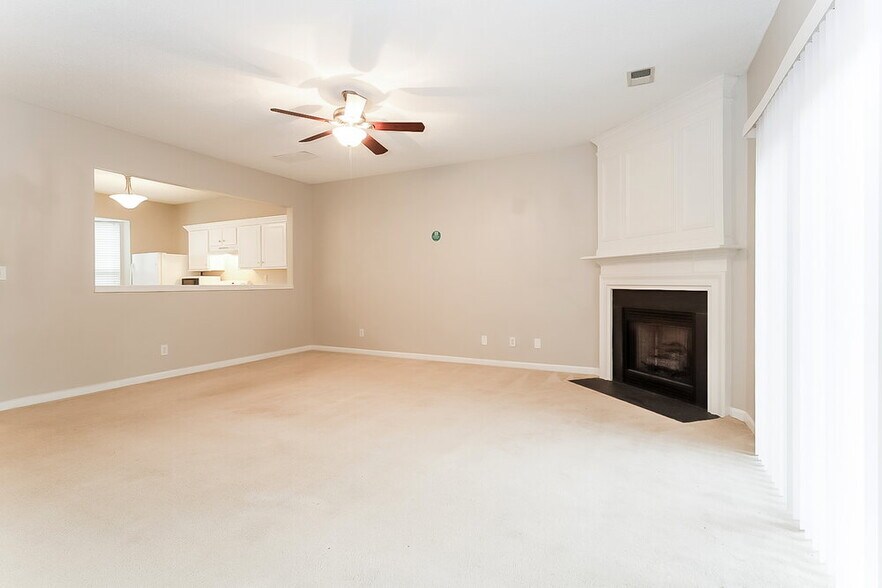 Building Photo - 3973 Katherine Way