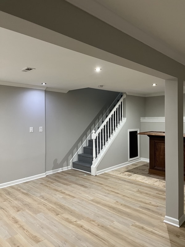 Building Photo - 324 N Schubert St