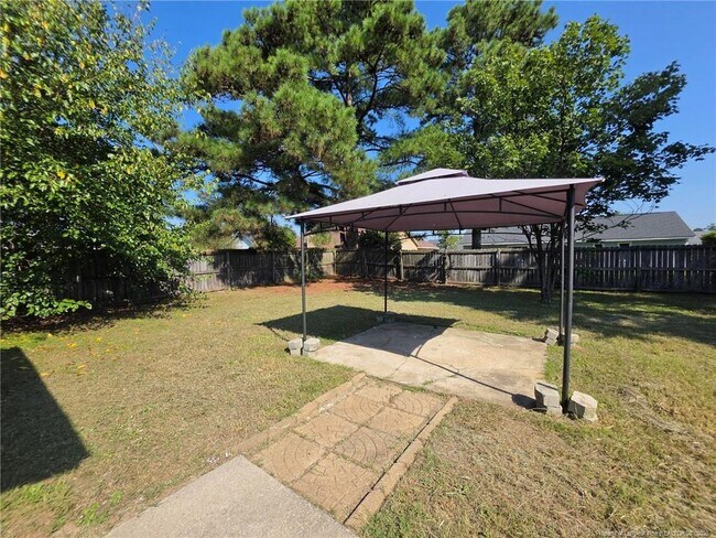 Building Photo - 5004 Paulsun Dr