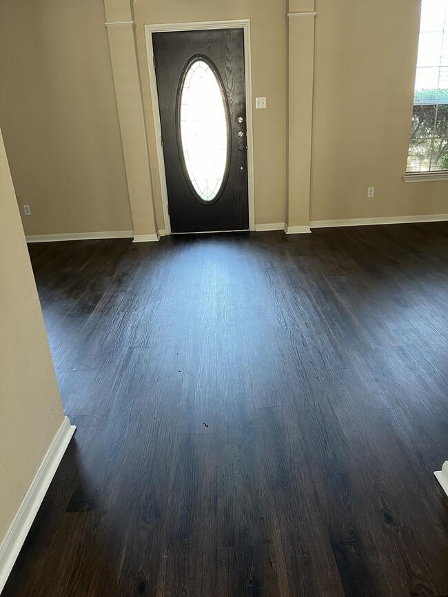 Building Photo - 11415 Barbrook Cove