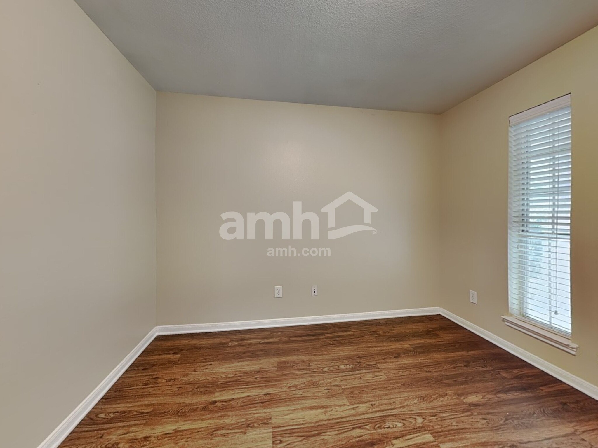 Building Photo - 17022 Sperry Landing Dr