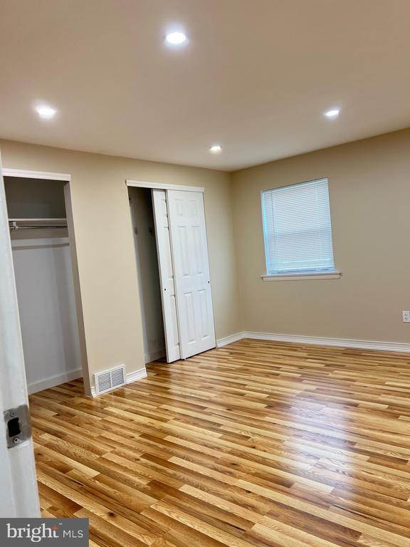 Building Photo - 2901 Secane Dr