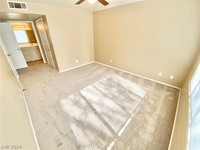 Building Photo - 3065 Casey Dr