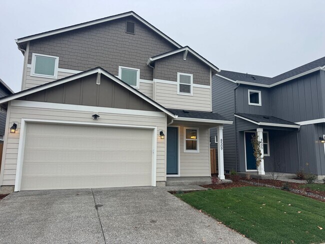 Building Photo - Spacious 3 Bedroom – Move-In Ready Brand n...