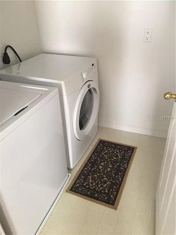 Building Photo - 399 Winter Nellis Cir